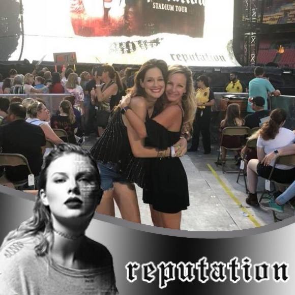 Meet your Posher, Denise - Picture 1 of 1